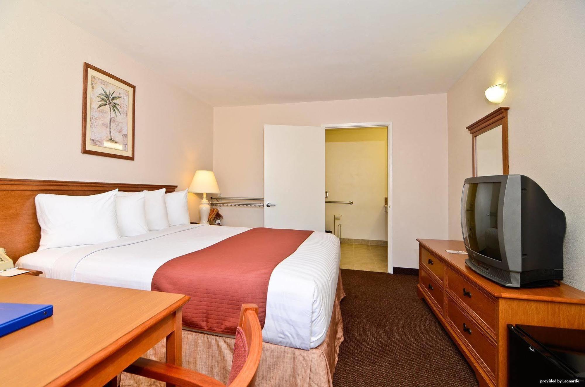 Pleasant Inn Сан-Диего Экстерьер фото